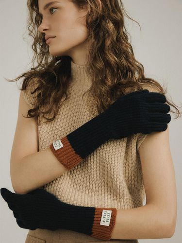 Cashmere Blend Ribbed Knit Gloves - / - AVVINA PELLE - Modalova