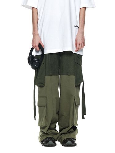 Jersey Mixed Cargo Pants - Khaki - Matin Kim - Modalova