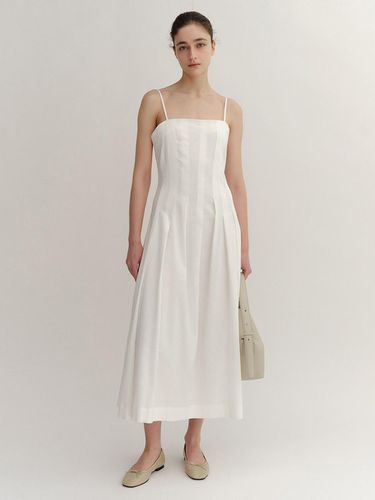 Varda Long Dress_Off White - KINDERSALMON - Modalova