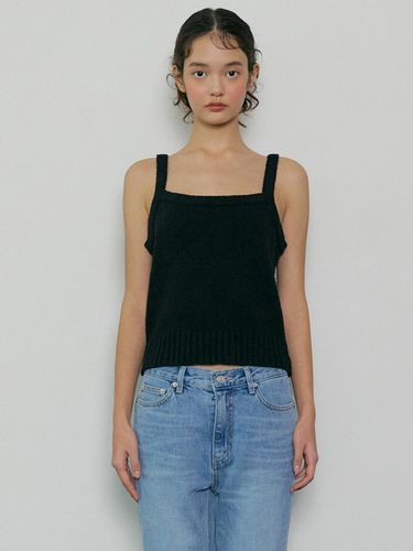 Fluffy Sleeveless Knit_Black - VERBE - Modalova