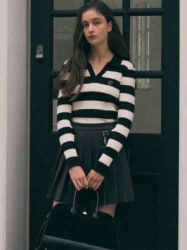 Collared Color Block Sweater - ROLAROLA - Modalova