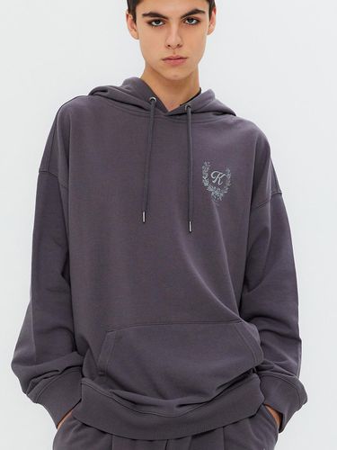 Kulte Laurel Logo Hoodie _ Grey - KULTE - Modalova