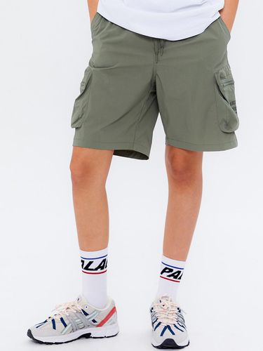 Circle Arch Cargo Shorts _ Khaki - KULTE - Modalova