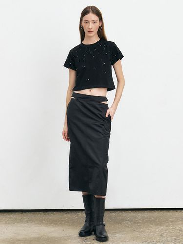 Glossy Satin Cut-Out Skirt - HACIE - Modalova