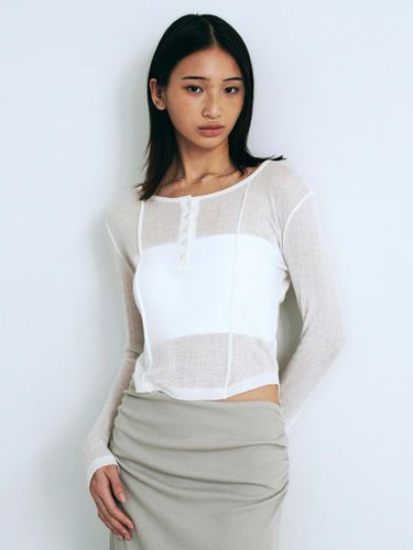 See-Through Button Slim T-Shirt - Neev - Modalova