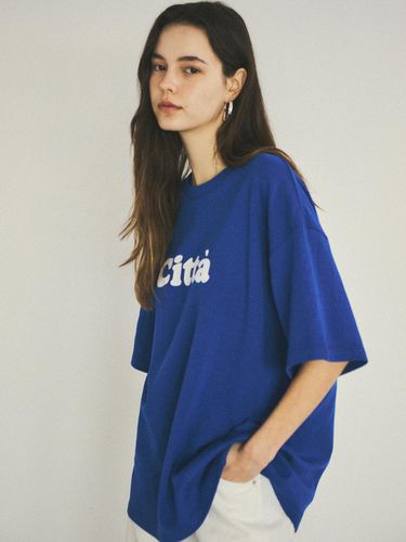 Signature Logo Oversized Fit T-shirt - CITTA - Modalova