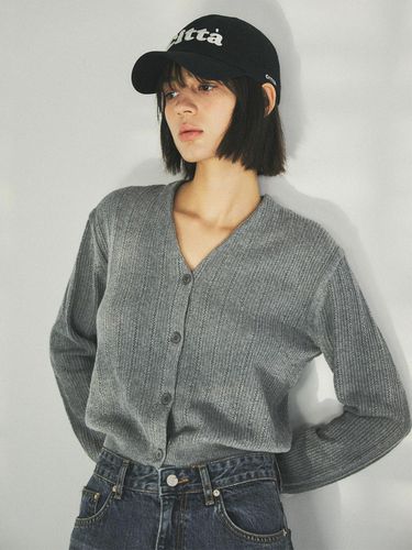 Everyday Cropped Cardigan - Gray - CITTA - Modalova