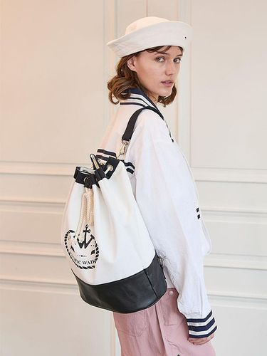 Marine Multi-Way Bucket Bag White - WAIKEI - Modalova