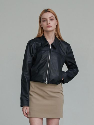 Minimalistic Cropped Vegan Leather Jacket - SPERONE - Modalova