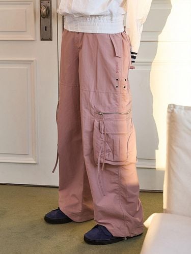 Nylon Cargo String Pants Dust Pink - WAIKEI - Modalova