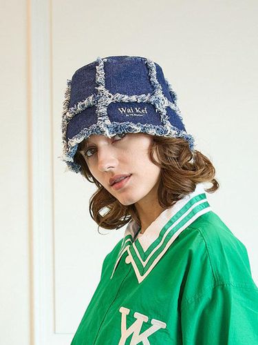 Vintage Denim Bucket Hat Blue - WAIKEI - Modalova