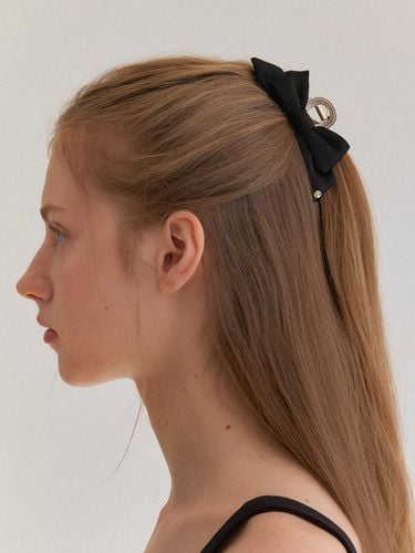 Elegante Ribbon Hair Clip_S - OVLA - Modalova