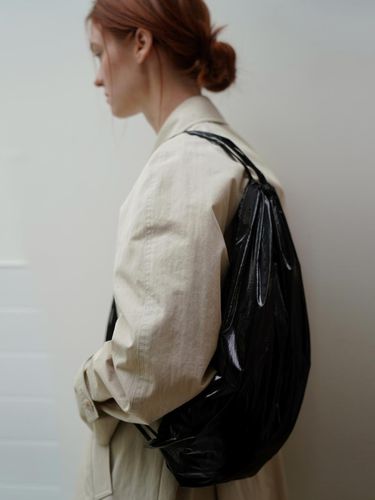 Glossy Drawstring Bag_Black - UNNOUT - Modalova