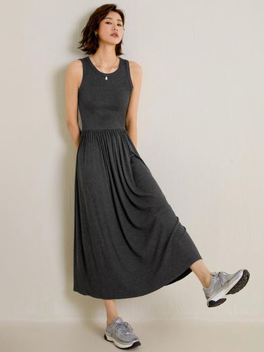 Sleeveless Knitted Vest Dress - LANGSON - Modalova