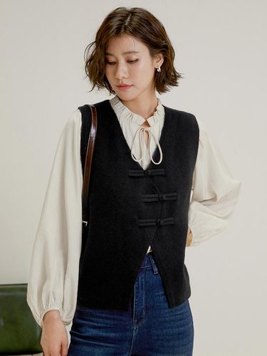 Buckle Knitted Black Vest - LANGSON - Modalova