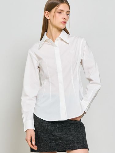 Wrinkle-Free Feminine Classic Shirt White - GENERAL IDEA - Modalova