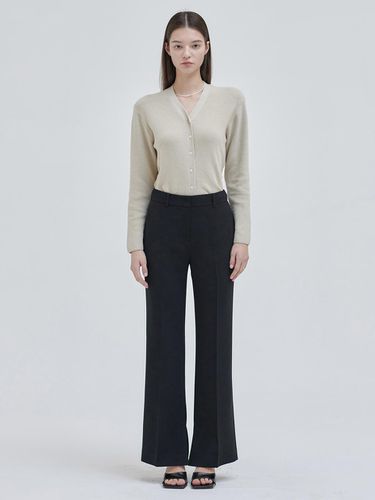 Semi Wide Pants (Black) - NILBY P - Modalova