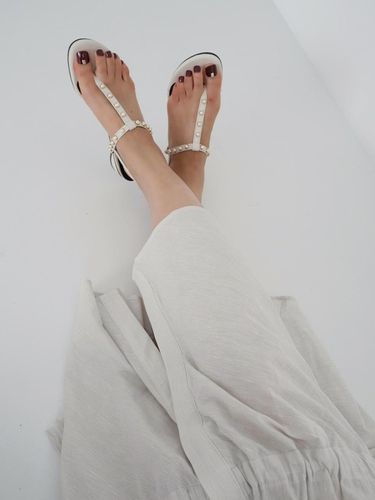 Pearl Strap Sandal - jeu d`art - Modalova