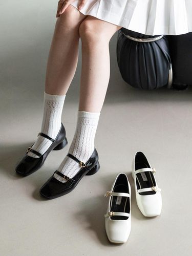 Lovely Two Strap Flat_Black - jeu d`art - Modalova