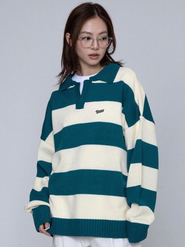 Baseball Logo Embroidery Stripe Collar Knit Top - GRAVER - Modalova