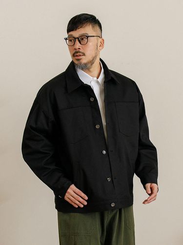 Modern Classic Trucker Jacket_Black - RUGGED HOUSE - Modalova