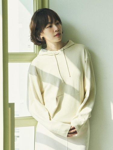 Loose Fit Hood Knit_Beige - Siyazu - Modalova