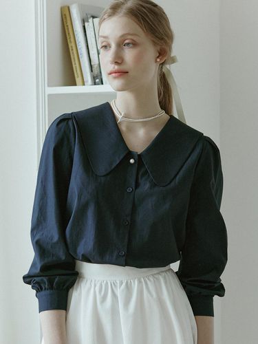 Round Sailor Collar Blouse (Navy) - NONLOCAL - Modalova