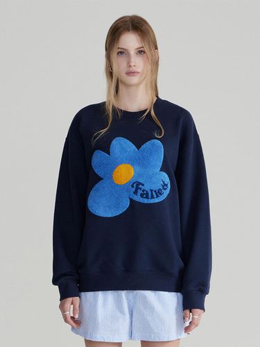 Boucle Flower Sweatshirt Navy - FALLETT - Modalova