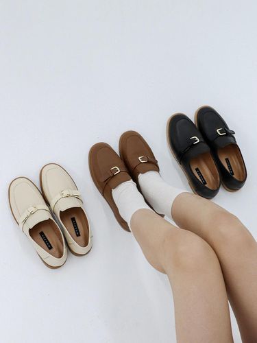 M Soft Modern Loafer_Brown - MOL:pin - Modalova