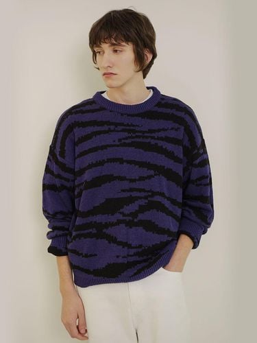 New Wild Pattern Pullover Knit Sweater - beyondcloset - Modalova