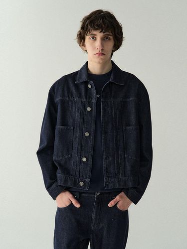 Basic Indigo Denim Jacket - EZIO - Modalova