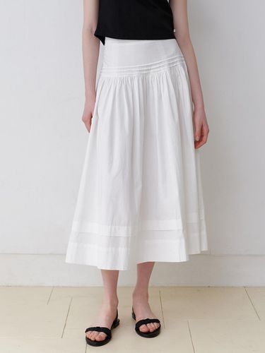 Powder Pintuck Skirt - White - RE_L - Modalova