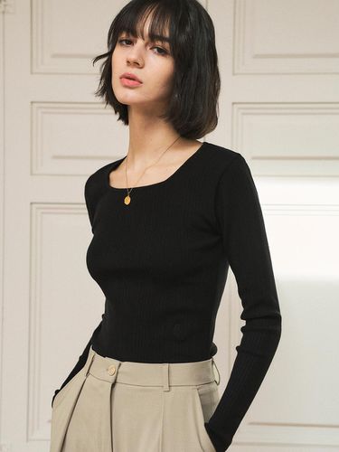 KN4247 Square Neck Ribbed Knit Top - vanone atelier - Modalova