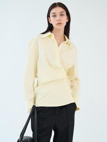 Off Two-way Shirts - BLOSSOM H COMPANY - Modalova