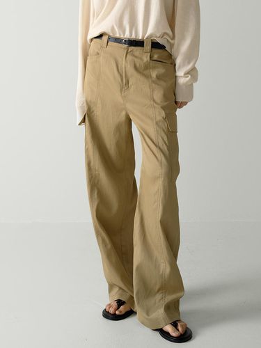 Silky Cargo Pants - FACADE PATTERN - Modalova