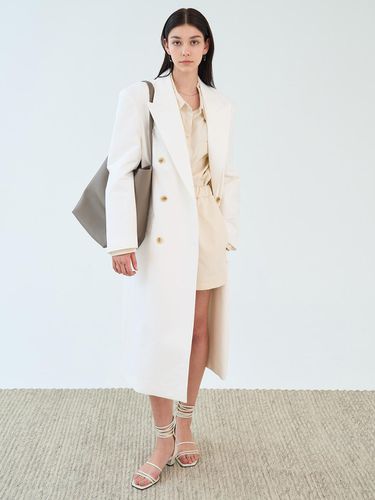 Neez Double Trench Coat - BLOSSOM H COMPANY - Modalova