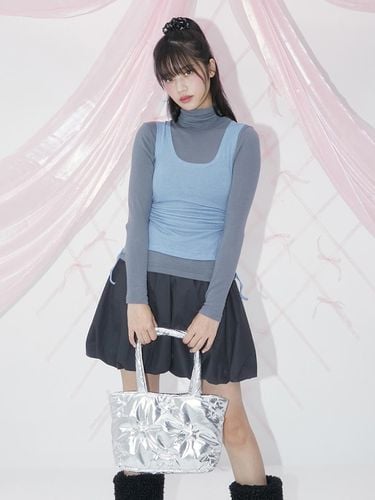 Star Quilted Shoulder Bag_Silver - margarin fingers - Modalova