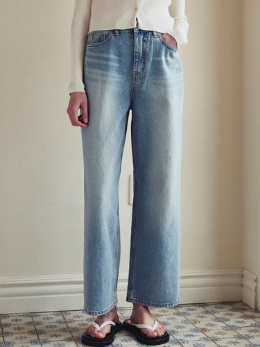 Semi Wide Light Washing Denim Pants - LOEIL - Modalova