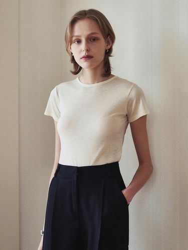 Sheer Tencel Slim Fit Short Sleeve T-Shirt - LOEIL - Modalova