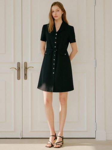 Riley Belt Jacket Dress_Black - LOOKAST - Modalova