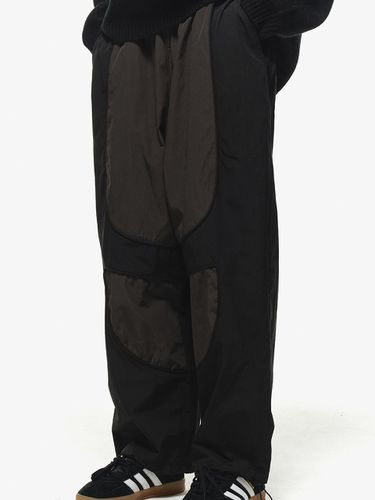 Piping Curved Pants _ Black - CPGN - Modalova