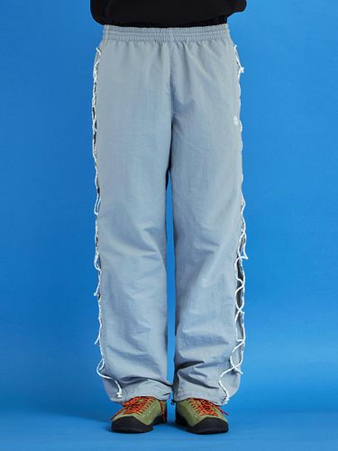 String Nylon Pants_Grey - UNALLOYED - Modalova