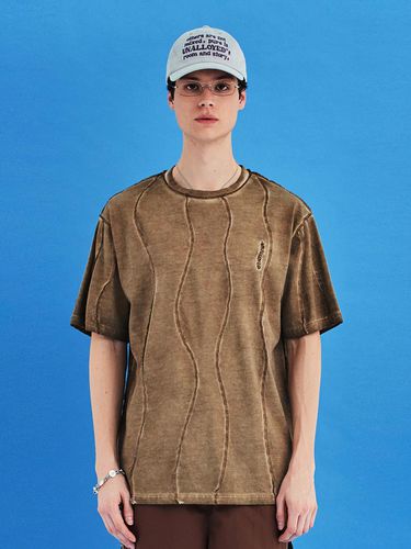 Dyed Wave Overlock T-shirt_Beige - UNALLOYED - Modalova