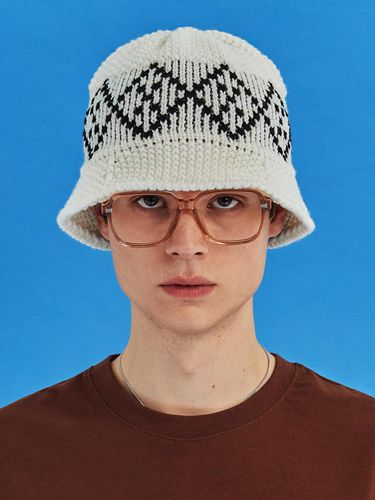 Argyle Knit Bucket Hat - UNALLOYED - Modalova