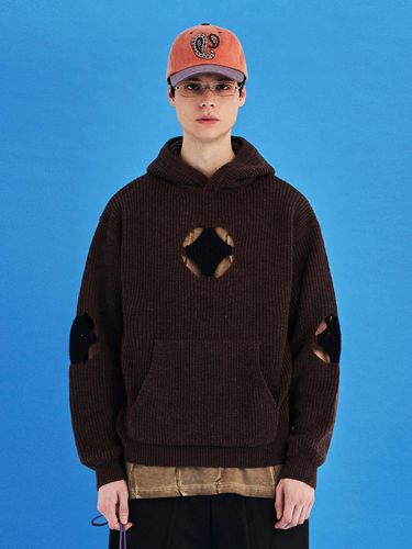 Hole Argyle Knit Hoodie_Brown - UNALLOYED - Modalova