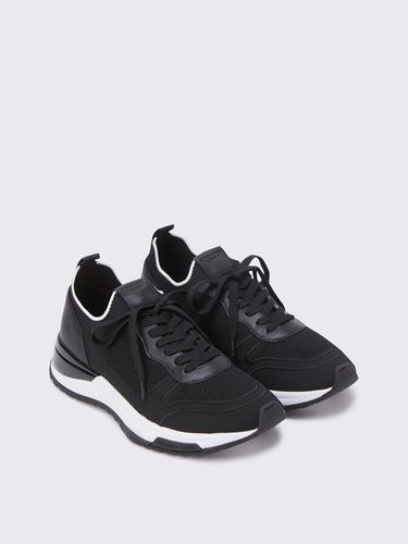 Leather Patch Knit Sneakers_Black - SUECOMMA BONNIE - Modalova