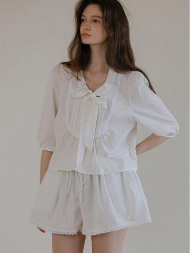 Tie Puff Blouse - eveningbrings - Modalova