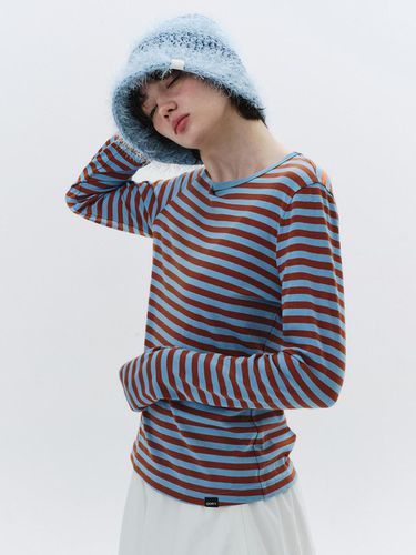 Stripe Long Sleeve T-Shirt_Sky - Qduroy - Modalova