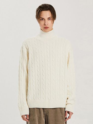 Basic High Neck Knit Sweater - ADHOC - Modalova