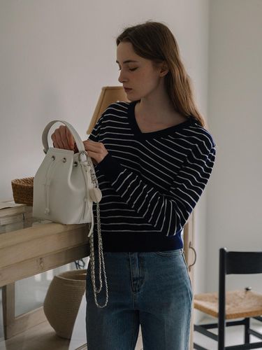 V-neck Stripe Knit - Navy - Laminez - Modalova